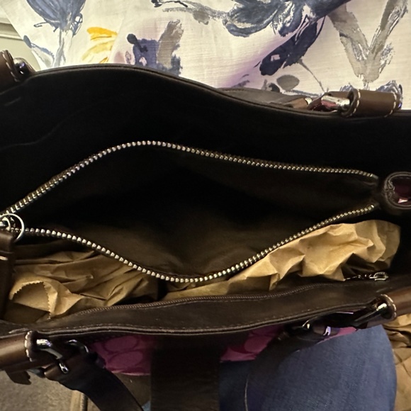 COACH Hampton Signature Collection Magenta STYLE F13022 - Picture 11 of 15